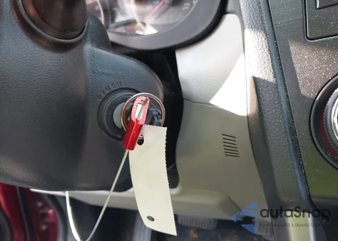 2015 Subaru Forester 2.5I Premium из США, поврежденный, VIN JF2SJADC0FH430395